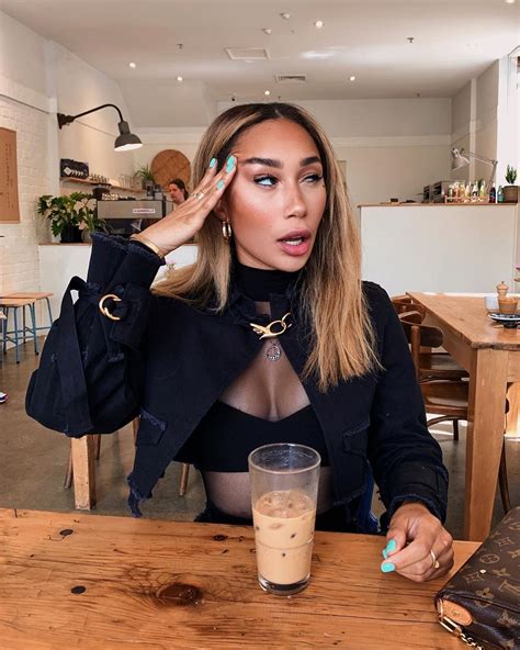 instagram eva gutowski|More.